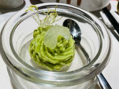 牛油果燕窝-馋遇江南·精致湖景雅宴(东方之门店)