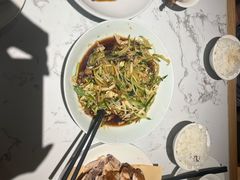 -关东小磨东北菜(漕河泾印象城店)