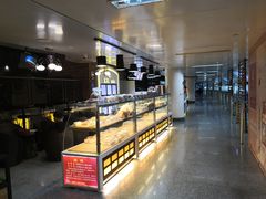面包甜点陈列柜-凯司令西点房(南京东路店)