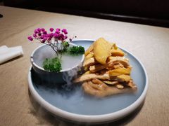 -尚一汤 广东炖汤(金桥国际店)