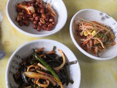 -牛信亭韩国料理·炭火烤肉(紫藤路店)