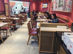 -渝是乎酸菜鱼·川渝小炒(新世界百货望京店)