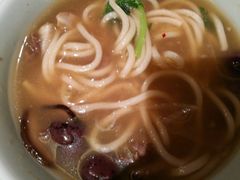 -萨拉伯尔水源素问店·韩国宫廷料理(人民路店)