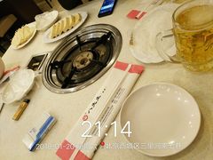 -八先生涮肉房(三里河店)
