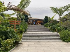 -茅草房·河畔园林火锅