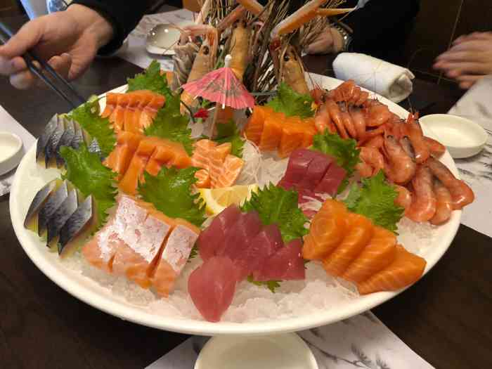 年1月26日打分06228/人这个店开了好多年了,听说是黑松白鹿的老店