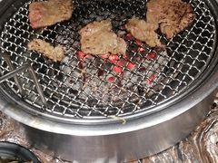 -啊美丽炭火烤肉(滑翔一店)