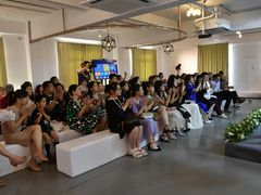 -娜娜的大房子