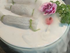 -大匠工房古船木艺术餐厅·猪肚鸡专门店(长白仙岛店)