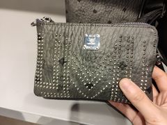 -MCM(比斯特上海购物村店)