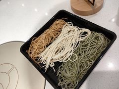 -呷哺呷哺