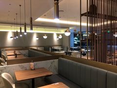 大堂-必胜客(万象城店)