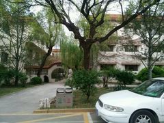 -舜耕山庄四时万和自助餐厅