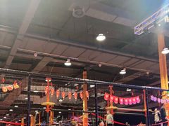 -Tenker Club弹刻极限主题公园 · 蹦床 · 团建 · 生日派对(大关店)