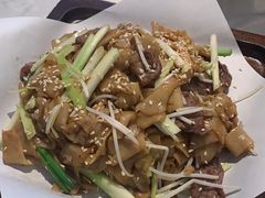 -山顶沙河粉-粤菜馆(凯旋店)