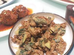 -梅飞酒家(名辉豪庭店)