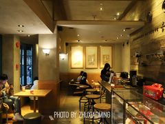 -星巴克(武康路店)