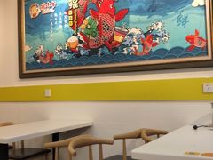 大堂-鲲少爷烤鱼饭.螺蛳粉·清真(爱琴海店)