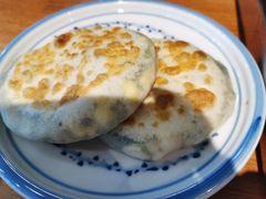 菠菜鲜虾馅饼-小放牛炒菜馆(军校店)