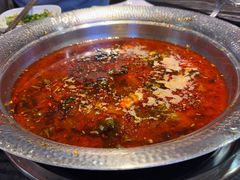 -老船舫·现做活鲜鱼馆(东郊记忆店)