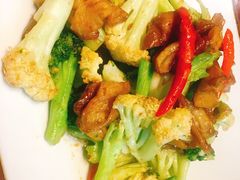 -临界音乐酒馆·小龙虾·江湖菜(华熙LIVE·鱼洞店)