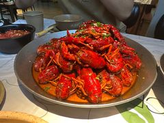 -巴厘龙虾·榜首油焖大虾(音乐学院·沿江酒馆店)