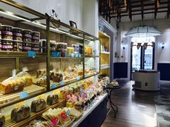 面包甜点陈列柜-爱立颂·爱的礼物(老商埠店)