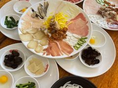 -桥香园过桥米线(国贸店)