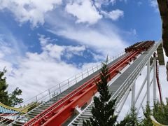 -七彩云南欢乐世界