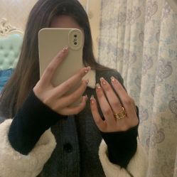 -苏彩·皮肤管理美甲美睫