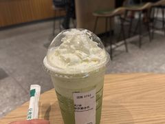 -星巴克臻选(威海威高广场店)