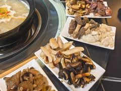-野菌皇海景野生菌火锅(滨海大道店)