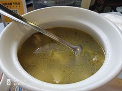 -桂满陇·蟹黄小笼汤包(中山公园店)