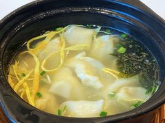 -馋三尺蟹粉小笼(人民广场店)