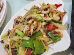 -覃记海鲜美食餐厅