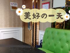 -盛世豪情量贩式KTV(九洲创意园店)