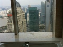 iphone_upload_pic-上海浦东丽思卡尔顿酒店