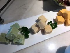 -左庭右院鲜牛肉火锅(浦江欢乐颂店)
