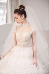 -艾米丽婚纱礼服