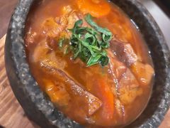 红酒烩羊腩煲-山杏yama-katsu·吉列炸物