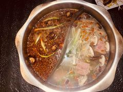 -仁虎老火锅(黄泥磅店)