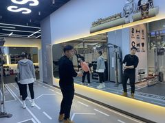 -VLines耀能运动24小时·月付制健身(京广桥店)