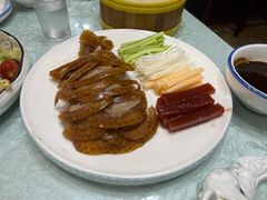 -六和聚传统烤鸭.天津菜(和平店)