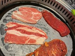 -阪尚皇·原切牛排·烤肉火锅自助(北京路店)