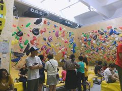 -问山MountQuest攀岩馆