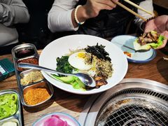 -明洞阿姨·韩式酱蟹烤肉·创意料理(三元桥店)