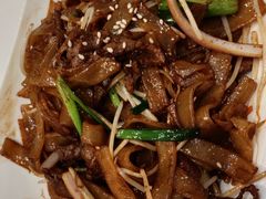 干炒牛河-鹅冠港式茶餐厅(来福士店)