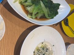 -渝信川菜 · 川味家常菜(财富购物中心店)