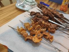 -亿牌牌东北烧烤(怀特店)