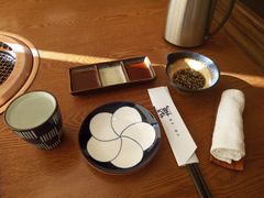 餐具摆设-炎蔵牛舌烤肉